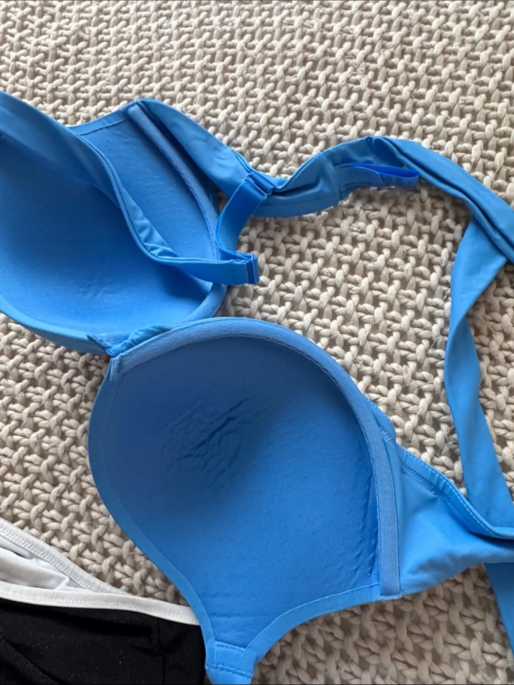 SKIMS supportive padded